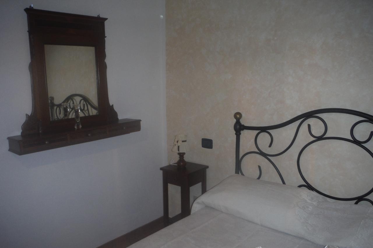 فولتيرا Agriturismo Santa Adriana الغرفة الصورة