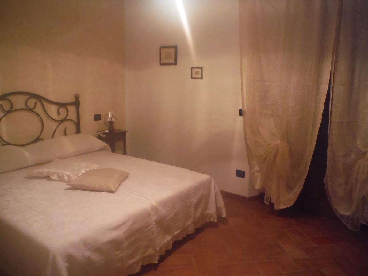فولتيرا Agriturismo Santa Adriana الغرفة الصورة